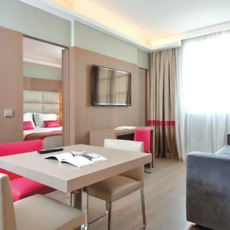 L'Edmond Hotel Parc Monceau Hotel Parigi