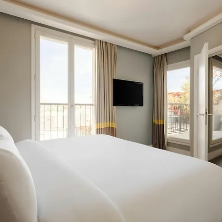L'Edmond Hotel Parc Monceau Parigi