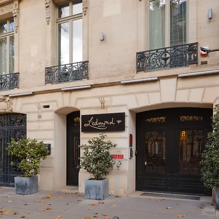 L'Edmond Hotel Parc Monceau Parigi