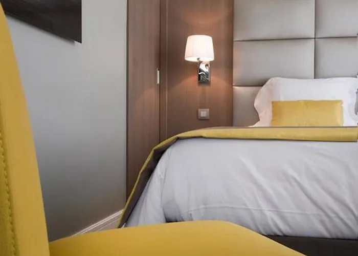 فندق Sonder L'edmond Parc Monceau باريس