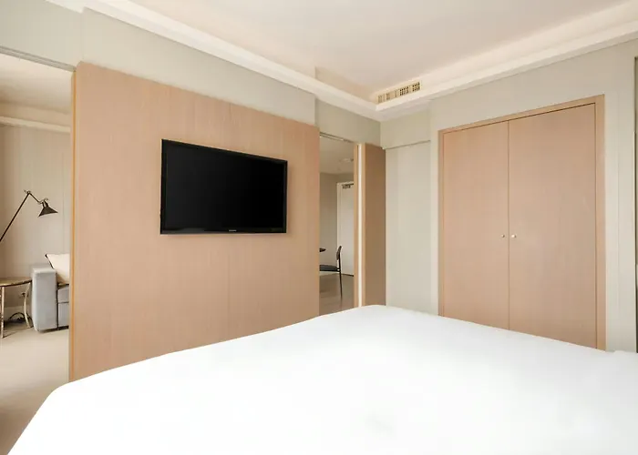 Sonder L'edmond Parc Monceau 4* باريس