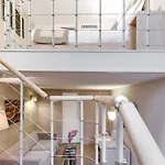 Hotell Sonder L'edmond Parc Monceau Paris