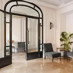 Hotell Sonder L'edmond Parc Monceau Paris