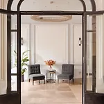 Sonder L'edmond Parc Monceau Hotell Paris