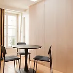 Sonder L'edmond Parc Monceau Hotell 4*