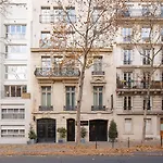 Hotell Sonder L'edmond Parc Monceau Paris
