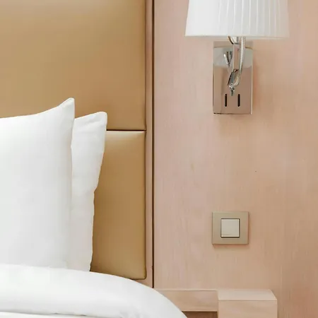 호텔 L'edmond Parc Monceau 4*