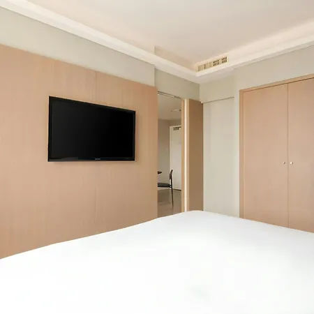 Sonder L'edmond Parc Monceau 4* Párizs