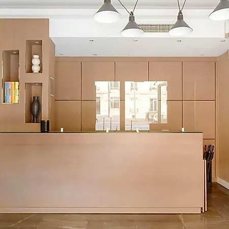 L'edmond Parc Monceau 4*
