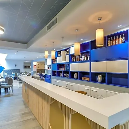 L'edmond Parc Monceau 호텔 4*