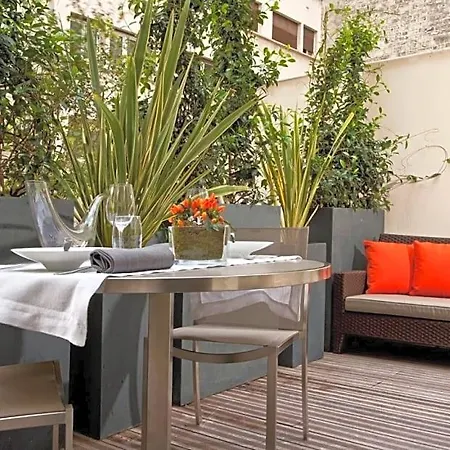 L'edmond Parc Monceau 4*