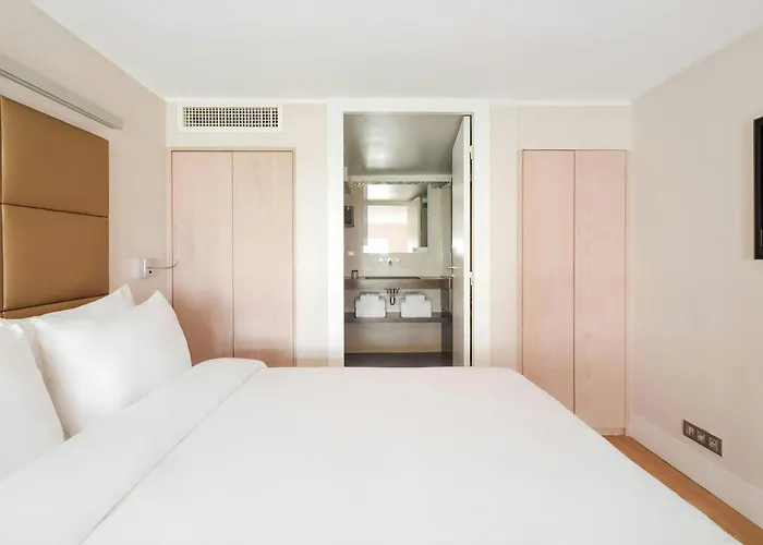 Hotel Sonder L'edmond Parc Monceau Paryż