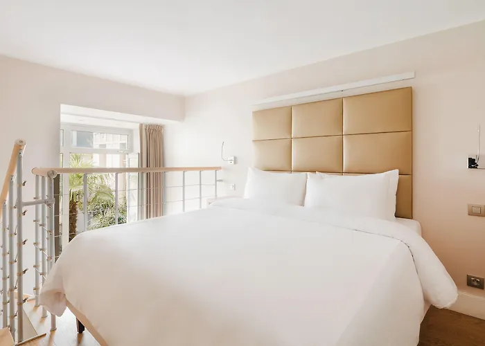 Sonder L'edmond Parc Monceau Hotel 4*