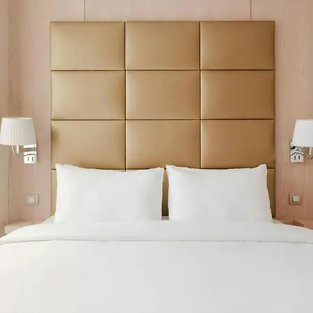 L'Edmond Hotel Parc Monceau