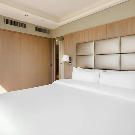 Sonder L'edmond Parc Monceau Hotel Paris
